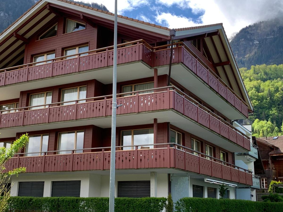 Seehaus Lake View 3-Bedroom Apartment Iseltwald Dış mekan fotoğraf