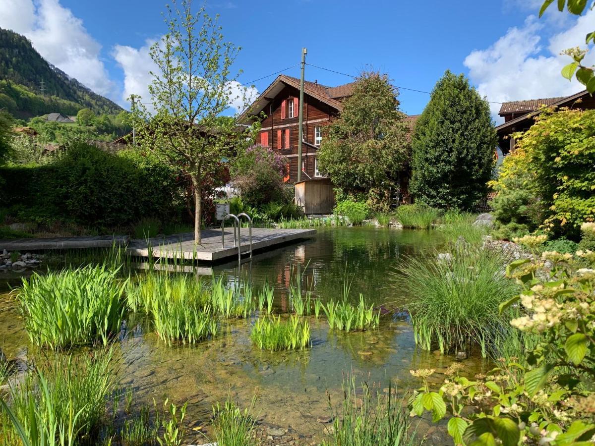 Seehaus Lake View 3-Bedroom Apartment Iseltwald Dış mekan fotoğraf
